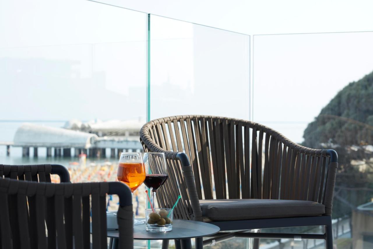 Hotel Pelikan Lignano Sabbiadoro Exterior foto